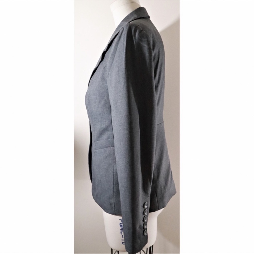 ❤️ The Limited Grey Suit Blazer - Picture 4 of 8